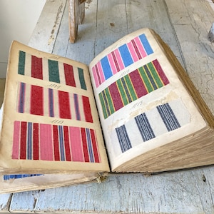 1000+ samples Swatch book antique French  Pattern woven fabric document Historical Jacquard wool Tartan Plaid stripes  tweed Museum textiles