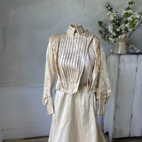 Wedding Dress Set Bodice and Skirt White Silk Wed… - image 3