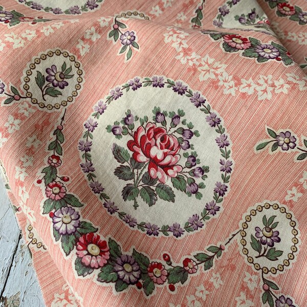 vintage Floral Fabric Rose Rose Cartouches & Guirlandes c1890 Lin et Coton