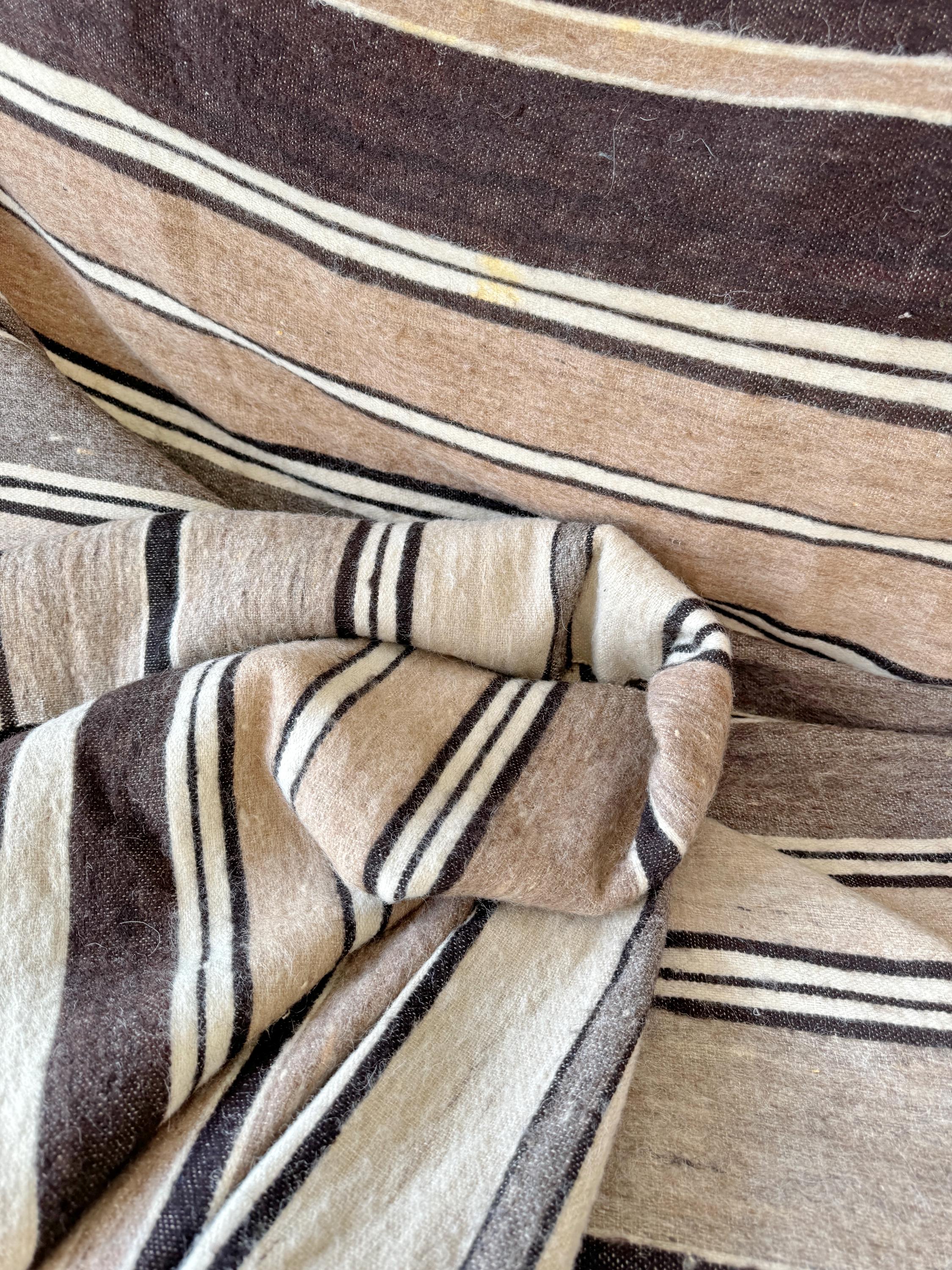 Couverture En Laine 100% Motif Dogtooth - Vintage Country Cottage - Marron
