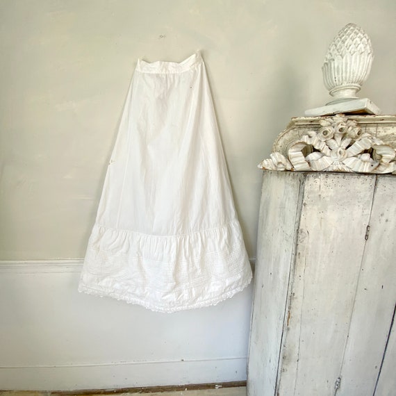 Embroidered Embroidery Antique Petticoat French a… - image 1