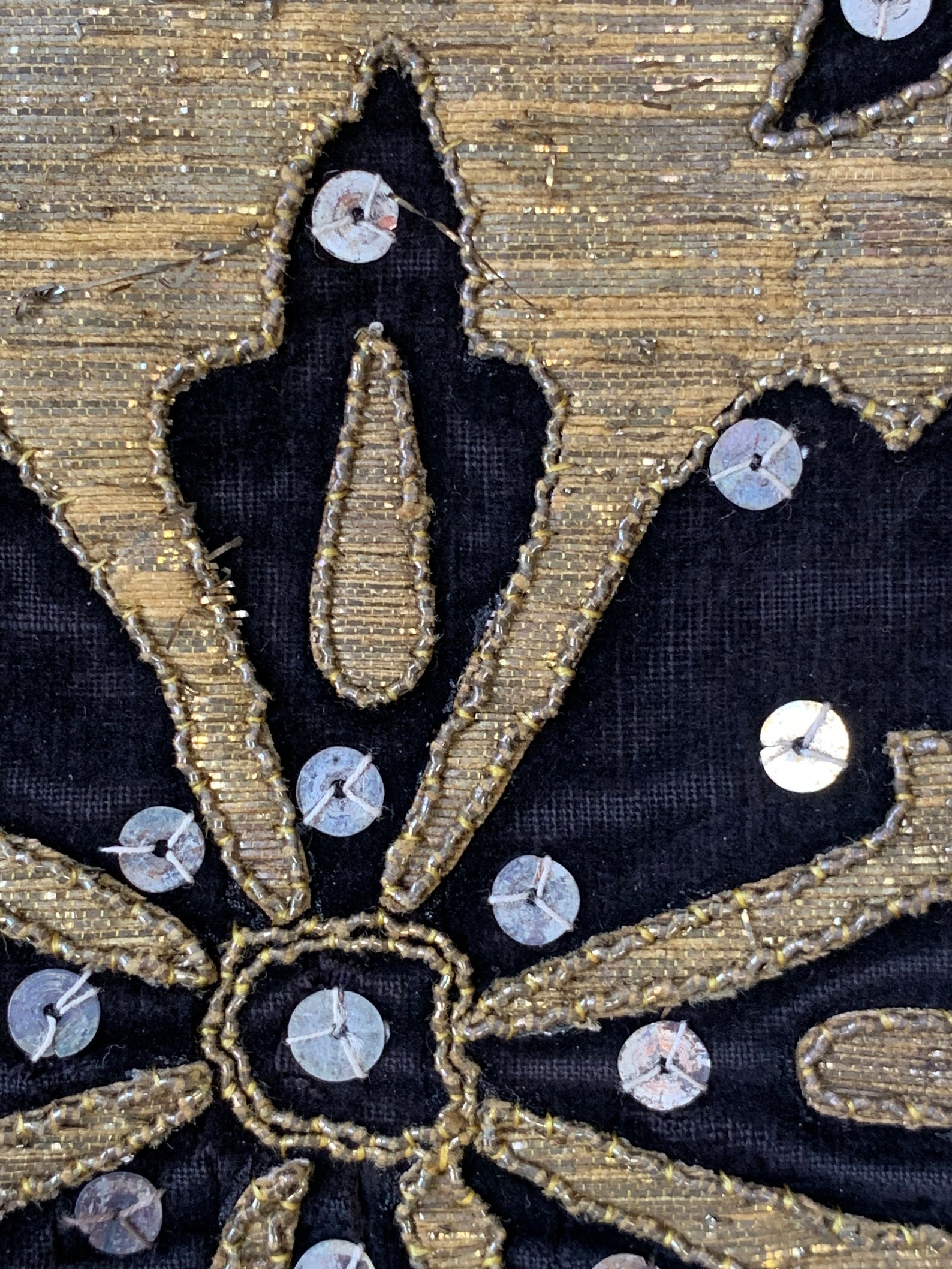 Antique Brocart Portugais 18ème Siècle - Applique Broderie Métallique Sur Velours