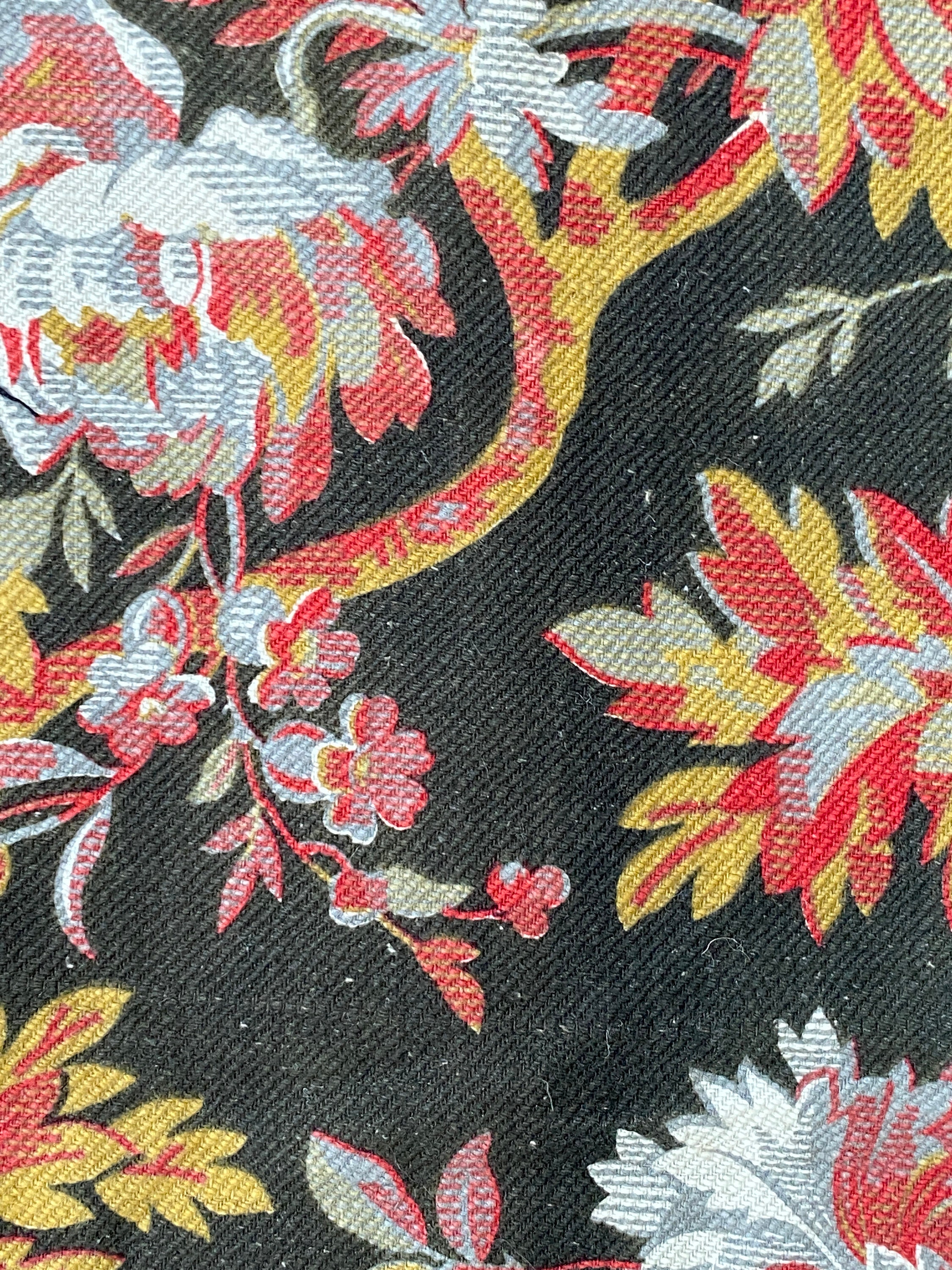 フランスのアンティーク生地 1880年代 厚手フローラルツイル 1880年代