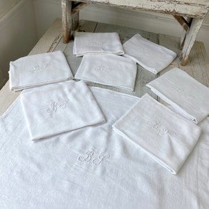 Juego de 8 servilletas francesas antiguas BL BJ monograma blanco de lino damasco de la década de 1880 mantelería navideña de granja Baúl textil ecológico