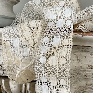 4 yards AGED French lace  Vintage handmade trim passementerie ribbon bobbinlace eco-friendly
