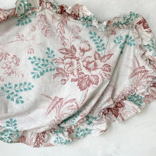 Antique valance for ciel de lit turquoise green brown floral botanical cotton fabric print flowered design junglalow popular 1870 Textile Trunk