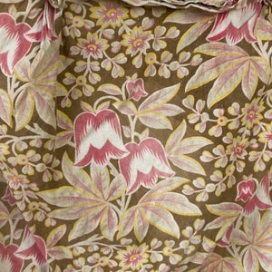 Tenda antica con stampa di tulipani, 1860, in cotone, spazzacamino, tulipani rosa kaki, floreale, tessuto francese, baule tessile, tenda da letto, cuscini sbiaditi