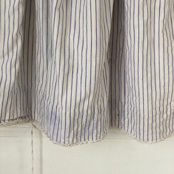 Gorgeous 1900s blue striped white petticoat print… - image 9