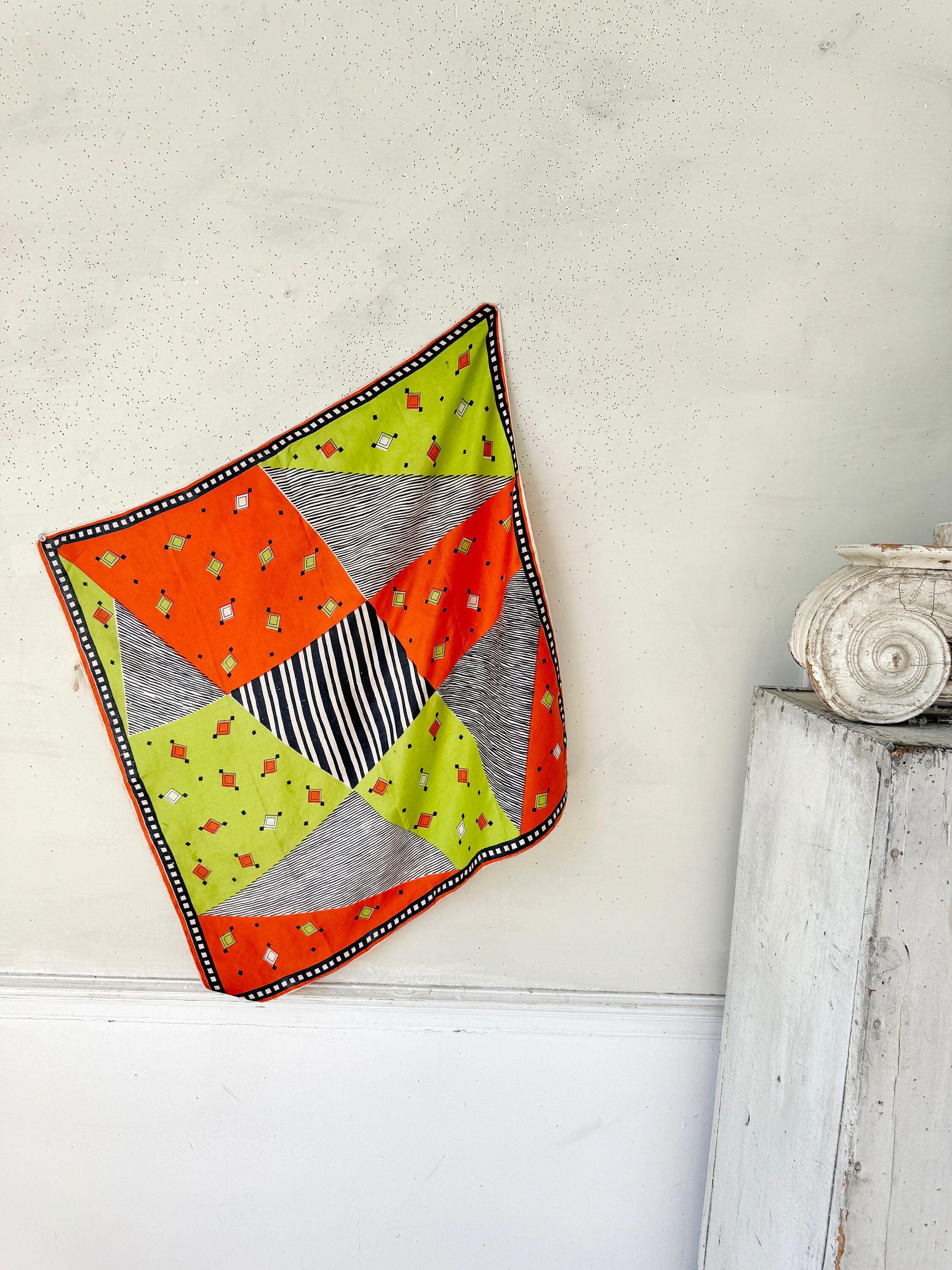 小物 Mid-Century French Cotton Scarf 26x26 Vintage French Scarf 1950's 1960's Green Black White