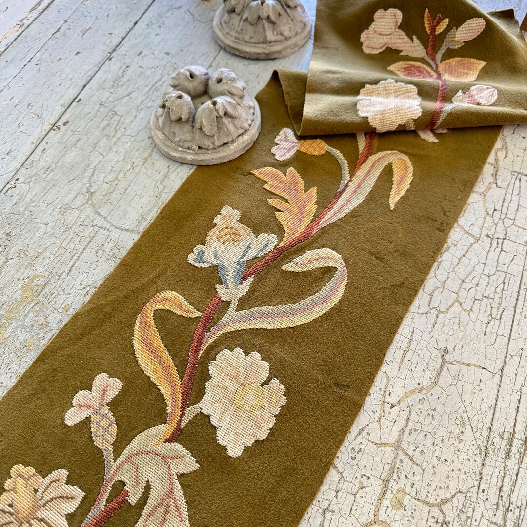 WOW 43x10 アンティーク フランス刺繍 刺繍タペストリー 壁掛け