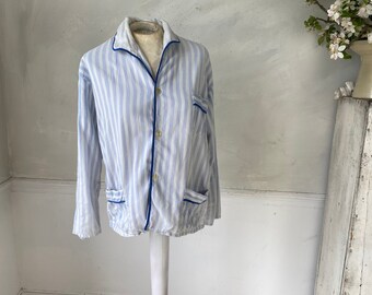 Vintage French brushed cotton night shirt 1940s nightgown or tunic white with blue collar & trim details