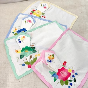 4 DARLING feitos à mão exclusivos jogos americanos mesa conjunto de guardanapos bordados apliques exclusivos festa de aniversário presente jantar decoração bordado