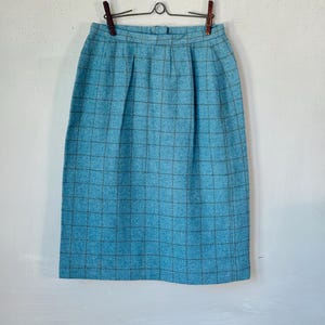 23 w Vintage French Wool Blend Skirt 1950s Unused Deadstock Plaid Tweed Herringbone Classic Midcentury Style Warm Winter Skirt Retro Style