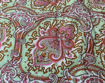 Vintage Silky Paisley Fabric 1940s unused English cotton material by the yard for eider downs eco-friendly