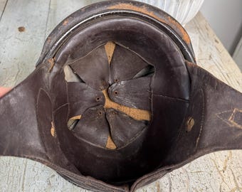 1930's French Vintage Motorcycle Helmet Leather Head Protector Metal  Vintage Inspired Home Decor Wall Art Memorabilia Decorative Altus - Etsy