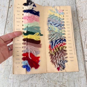 1915 Antique yarn wool knitting French sample book historical booklet swatches threads vintage collection lot eco-friendly