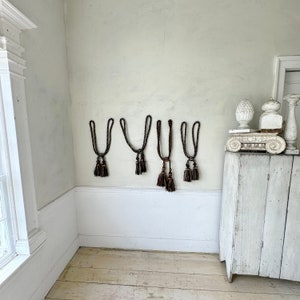 4 SET Gordijn met strikband en kwastje Chateau 1870 passementversiering Unieke raambekleding Milieuvriendelijk