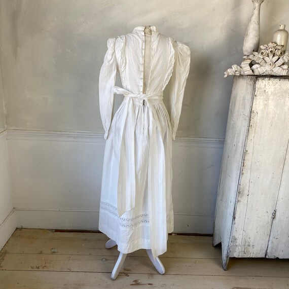 Vintage White French Dress Ribbed Cotton Dress Ey… - image 8