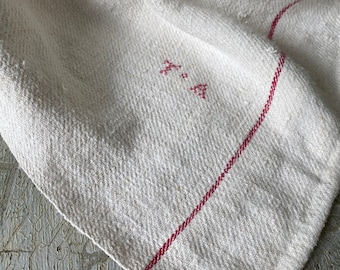 Tablecloth Heavy Linen with a Herringbone Weave and Red Border Stripes LINEN 1850 36 X47