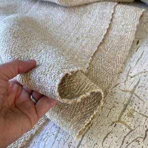 Corredor de escalera orgánico natural de cáñamo pesado Saco de grano Tela cortada a medida Lino antiguo hecho en casa El baúl textil Casa de campo moderna de mediados de siglo