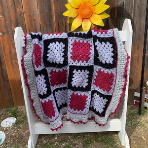 Cancer Comfort Blanket, Breast Cancer Blanket, Chemo Comfort Blanket, Crochet Cancer Blanket