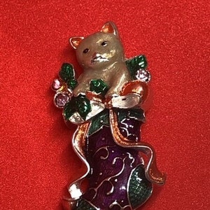 Vintage Christmas stocking and  kitten pin brooch, cat lovers, sweet gift for holidays