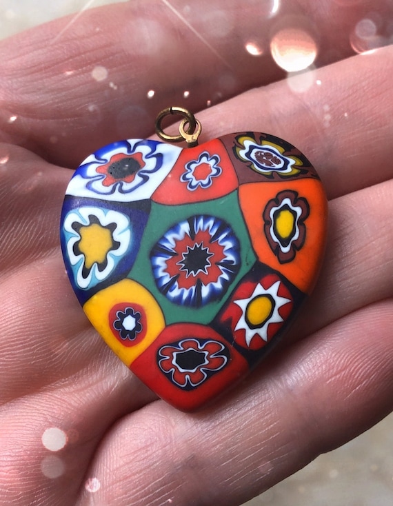 Vintage 90s multicolor heart pendant