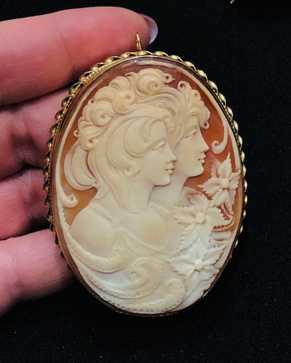 Large vintage 14k Cameo Shell carved oval Brooch/p