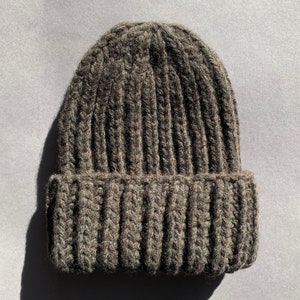 Classic Cashmere Hat image 5