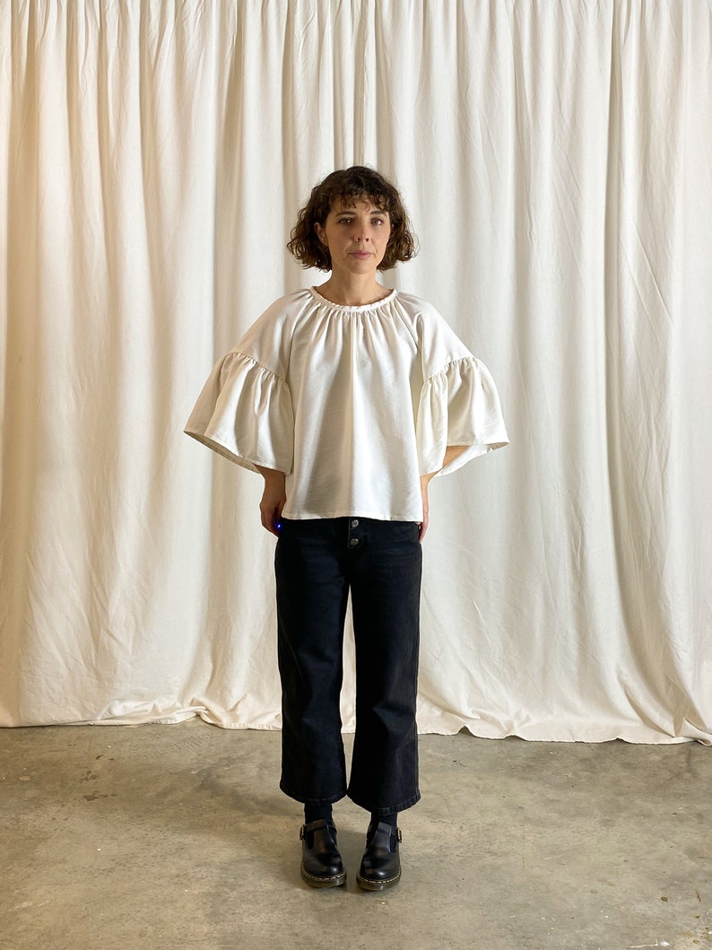 Raglan sleeve top sewing pattern image 2