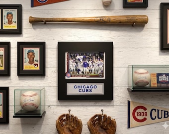 Chicago Cubs Desk and Wall Plaque