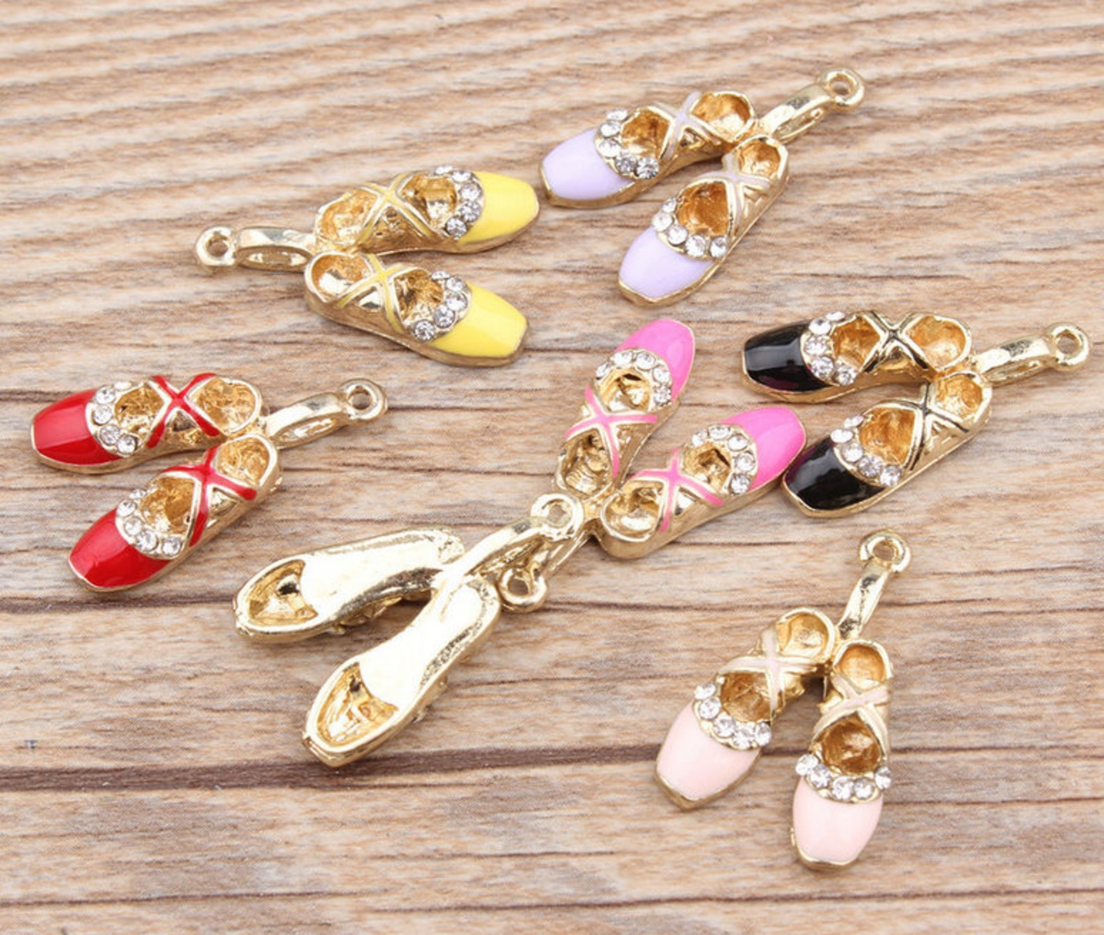 ballet shoe charms, 10pcs, 17*27mm, enamel charms, bracelet charms ,shoes charm, ballerina charm, dance charm, black, white, yel