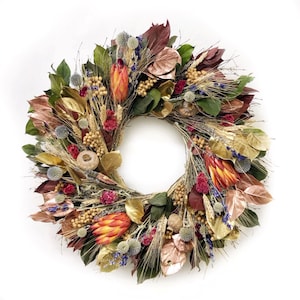 VanCortlandt Farms Natural Dried Flower and Preserved Leaves Handmade Autumn Elegance Interior Wreath with Painted Copper and Gold Leaves