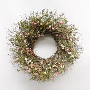 VanCortlandt Farms Natural Dried Flower Handmade Thyme and Globe Amaranth Wreath