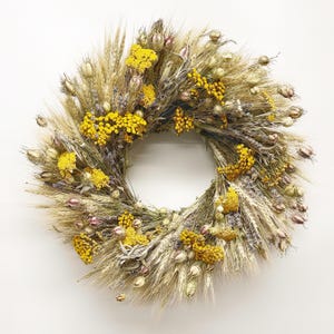 VanCortlandt Farms Natural Dried Flower Handmade Yellow Springs Wreath