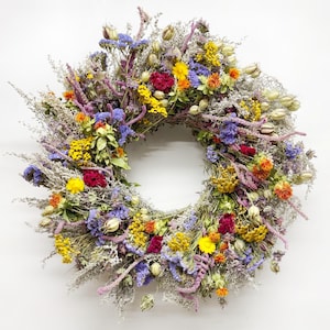 VanCortlandt Farms Natural Dried Flower Handmade Meadow Parade Wreath