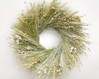 VanCortlandt Farms Natural Dried Flower Handmade Delicate Grasses Wreath