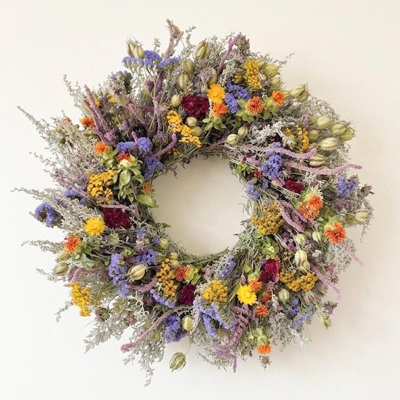 VanCortlandt Farms Natural Colorful Wildflowers Dried Flower Handmade Meadow Parade Wreath