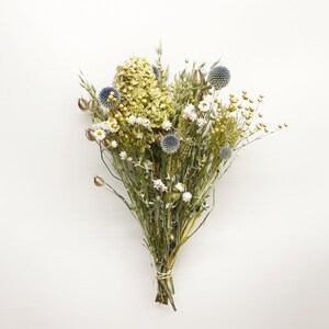 Vancortlandt Farms All Natural Handmade Dried Flowers Daisy and Hydrangea Bouquet