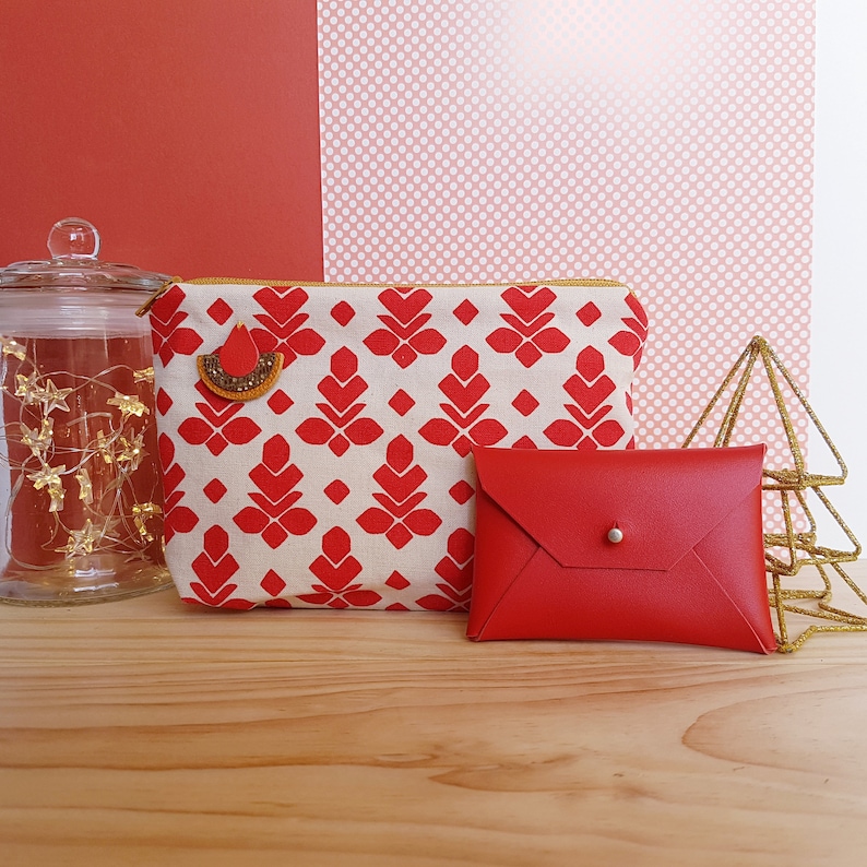 Little red envelope clutch