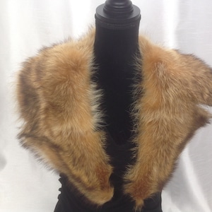 Vintage red raccoon collar