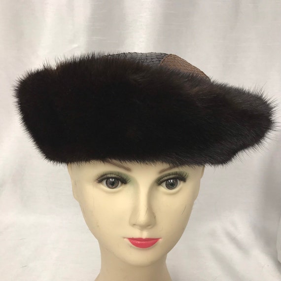 Vintage hat in black mink and black and brown lea… - image 1
