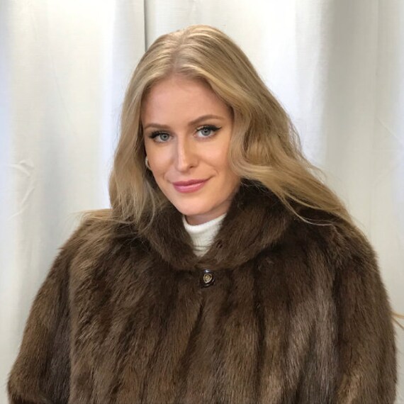 Short Muskrat Coat For Women S Size Medium Hong Kong Short Muskrat Coat For Women S Size, New Muskrat Fur Coats