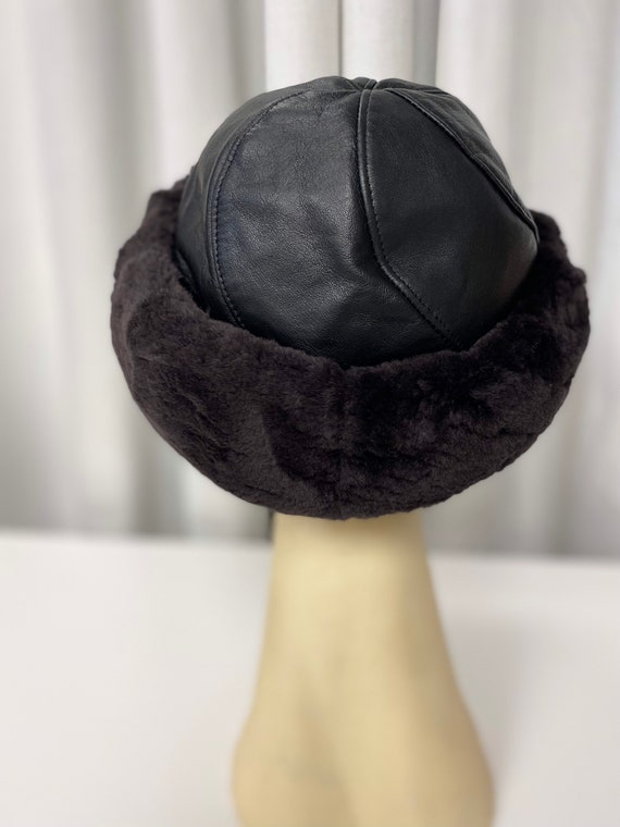 Black shaved mink vintage hat and black leather#g… - image 3