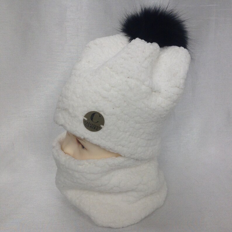 Set hat and neck warmer for children black or white