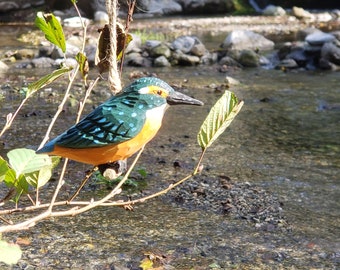 Hanging wood bird, kingfisher