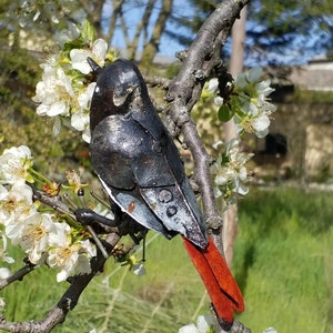 recycled metal bird, redstart, garden birds, nature, garden decoration, upcycling