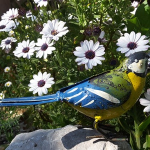 mésange bleue en metal recyclé, oiseaux des jardins image 6