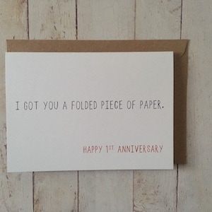 Tarjeta divertida de primer aniversario // 1er aniversario // Tarjeta para esposo // Tarjeta para esposa // Tarjeta de aniversario // Papel 1er aniversario //