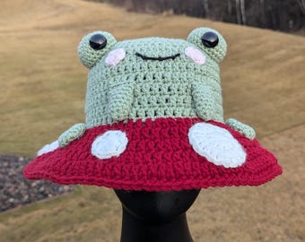 Lily Pad Toadstool Froggy Bucket Hat Crochet Pattern